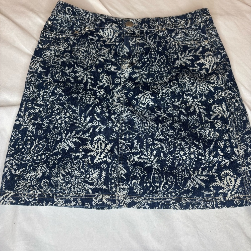 Christopher & Banks Blue Floral Mini Skirt size 6